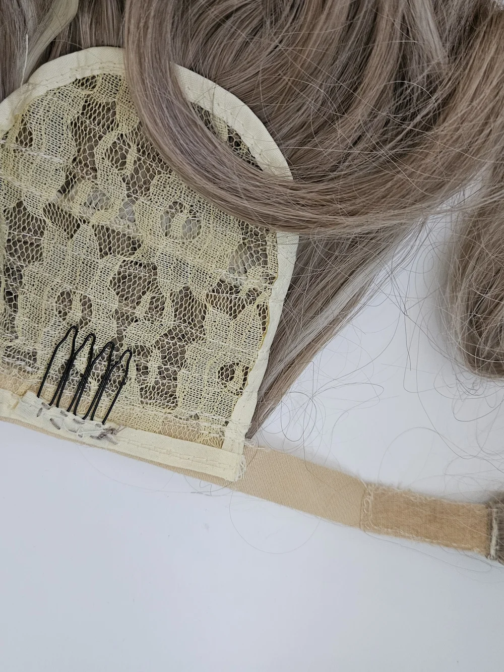 Blended Ash Blonde & Light Brown Clip-In Hair Extension